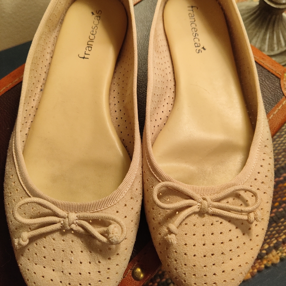 Pink faux suede ballet slippers - Picture 2 of 4